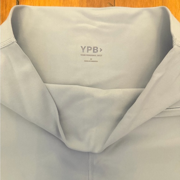 Abercrombie & Fitch Blue Tank Top and Biker Shorts Set - Picture 5 of 5